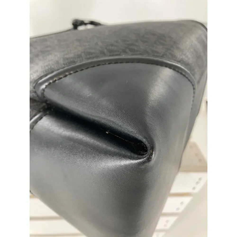 MICHAEL KORS, LARGE BLACK SIGNATURE LEATHER SHOULDER BAG